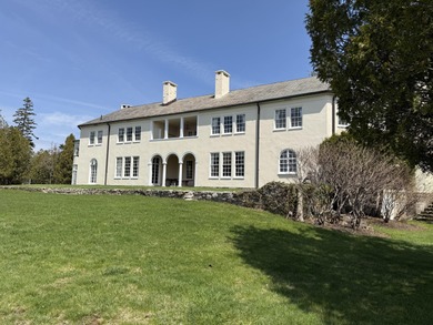 The Grace Cottage, Hermit's Point. This magnificent stuccoed - photo 10