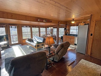 WELCOME TO YOUR LAKE CUMBERLAND TREEHOUSE ESCAPE. - photo 3