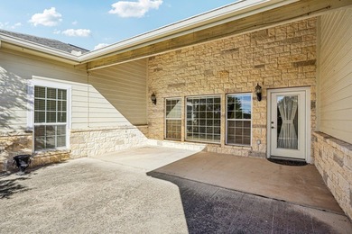 Nestled within the serenity of Canyon Springs, this meticulously - photo 48