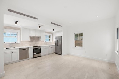 Situated in the heart of Historic Northwood, this stunning 1926 - photo 50
