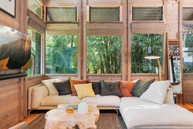 Hear the waves from your dream retreat on the stunning North - photo 12