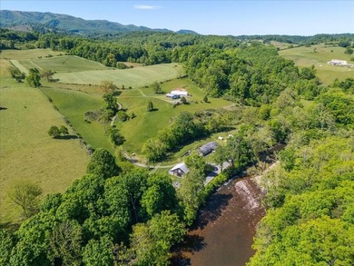 Extraordinary long-range mountain views, approximately 290 feet - photo 2