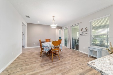 Welcome to this beautifully maintained home with fenced yard in - photo 13