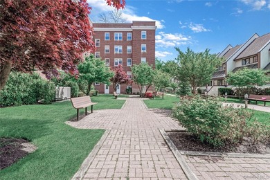 Welcome to this elegant, move in ready, 2-bedroom, 1-bathroom - photo 15