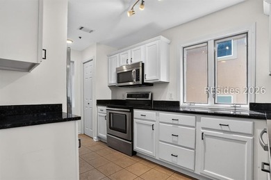 Looking for a spacious townhome in the heart of Old Town - photo 6