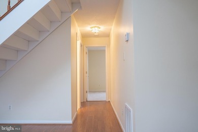 This beautiful condo is nestled in the heart of Fairfax - photo 17
