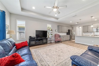 Welcome to this beautifully maintained home with fenced yard in - photo 20