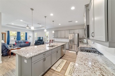 Welcome to this beautifully maintained home with fenced yard in - photo 26