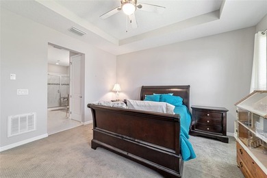 Welcome to this beautifully maintained home with fenced yard in - photo 32