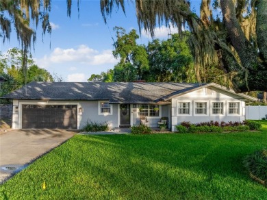 (private lake, pond, creek) Home For Sale in Windermere Florida