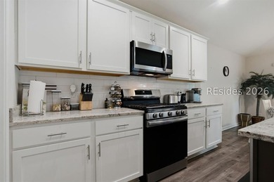 Welcome to your private oasis in the heart of Bluffton! This - photo 8