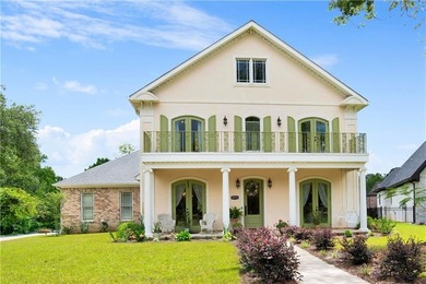 (private lake, pond, coastal) Home For Sale in Mobile Alabama