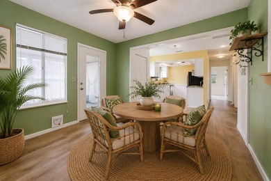 Under contract-accepting backup offers. Welcome to your Florida - photo 3