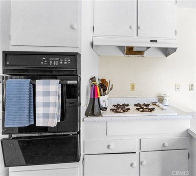 Exceptional Value in Huntington Beach - Priced to sell !!! - photo 15