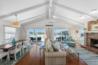 Perfectly positioned on a premier beach-block corner just steps - photo 16
