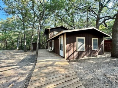 Lake Home For Sale in Gordonville, Texas