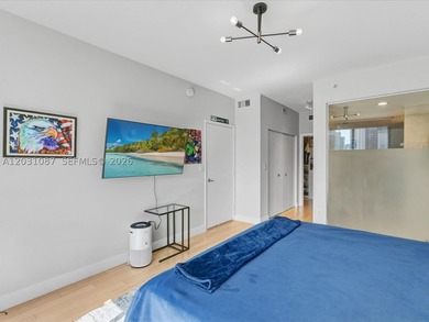 Beautiful turnkey furnished 2-bedroom, 2-bath residence at the - photo 22