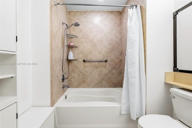 Stunning Oceanfront Apartment for Sale!
Discover your dream