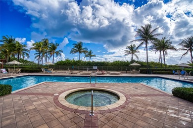 Stunning Oceanfront Apartment for Sale!
Discover your dream