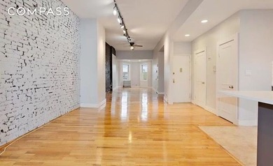 Welcome to Sunset Park, this 3 family is a great investment - photo 4