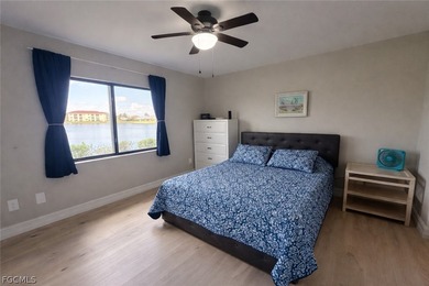 Beautiful lakefront condo in the highly desirable Cinnamon Cove - photo 8