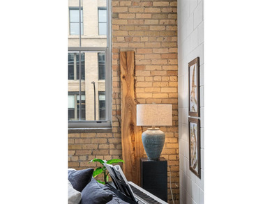 This unique true loft offers a flexible - photo 14