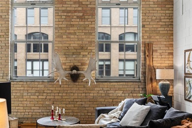 This unique true loft offers a flexible - photo 16