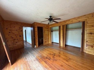 Perfect start to Country Living! If you are looking for a - photo 20