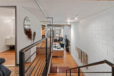 This unique true loft offers a flexible - photo 24
