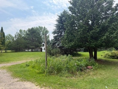 Perfect start to Country Living! If you are looking for a - photo 31