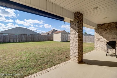 Located in North Swan Estates, this beautifully maintained - photo 39
