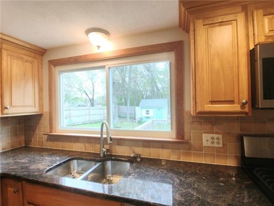 One-level living at its finest in Warwick! Don't miss the - photo 9