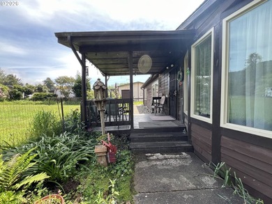 Most secluded for a mobile home park setting, a corner lot of a - photo 1
