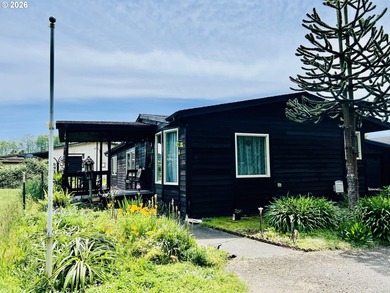 Most secluded for a mobile home park setting, a corner lot of a - photo 4