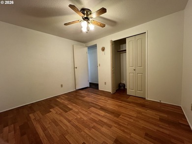 Most secluded for a mobile home park setting, a corner lot of a - photo 8