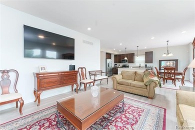 Welcome to this beautifully maintained 2022 custom built modern - photo 11