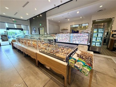 Turn-Key Flagship Franchise Bakery & Cafe for Sale - Prime Buena - photo 14