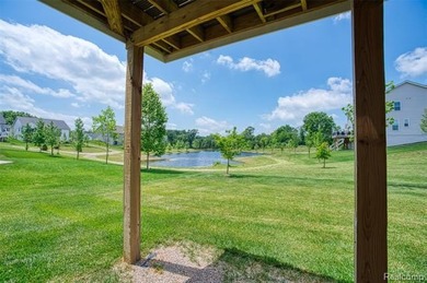 Welcome to this beautifully maintained 2022 custom built modern - photo 18