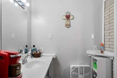 $10,000 SELLER CONTRIBUTION TOWARDS BUYER'S CLOSING COSTS OR