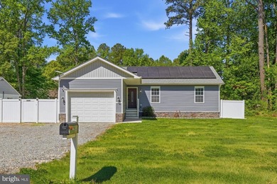 3 Bedroom Rancher in Colonial Beach! All one level and built in - photo 3