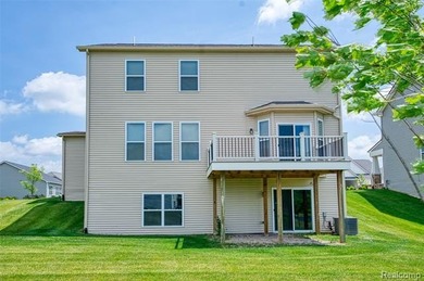 Welcome to this beautifully maintained 2022 custom built modern - photo 28
