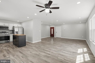 3 Bedroom Rancher in Colonial Beach! All one level and built in - photo 9