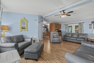Look no further! This well-maintained and thoughtfully updated - photo 6