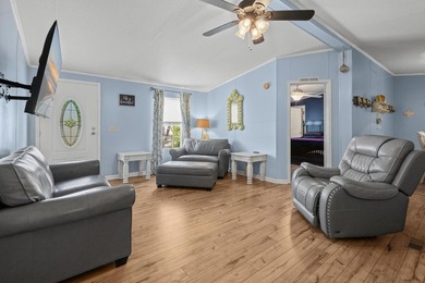 Look no further! This well-maintained and thoughtfully updated - photo 7