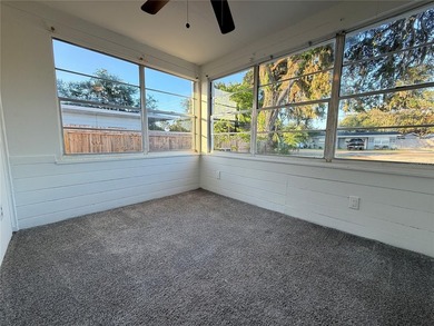 Excellent income-producing opportunity in Lakeland featuring a - photo 5