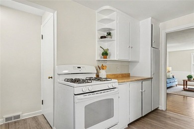 A Perfect Start Begins Here! This Delightful Home Is Loaded With - photo 14