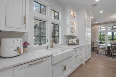 Exceptional, newer construction Creek Club golf home, complete - photo 20