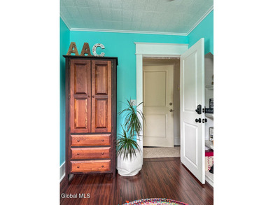Attention Real Estate Investors, Residential Buyers, and - photo 45