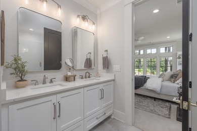 Exceptional, newer construction Creek Club golf home, complete - photo 47