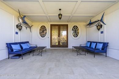 Beautifully designed home in a prime Deal location--this truly - photo 2